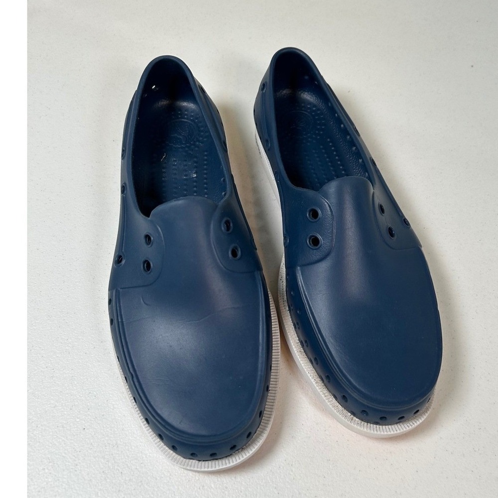 Native Jefferson Sugarlite Boat Shoes Men 7 Women 9 Blue Slip On Loafers